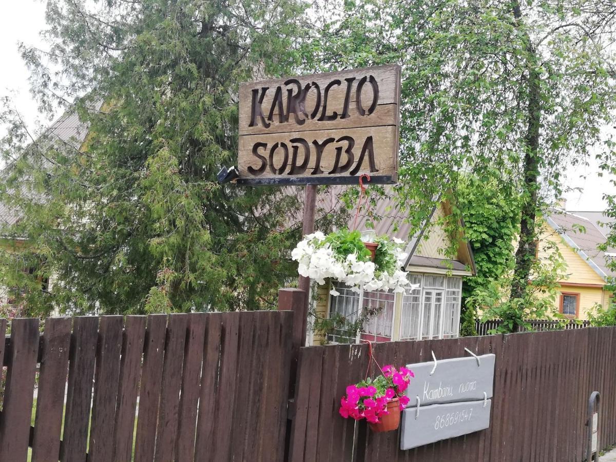 Karolio Sodyba Paluseje Exterior foto