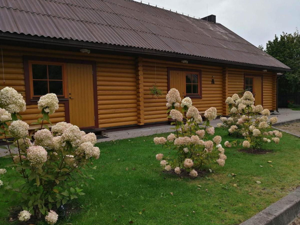 Karolio Sodyba Paluseje Exterior foto